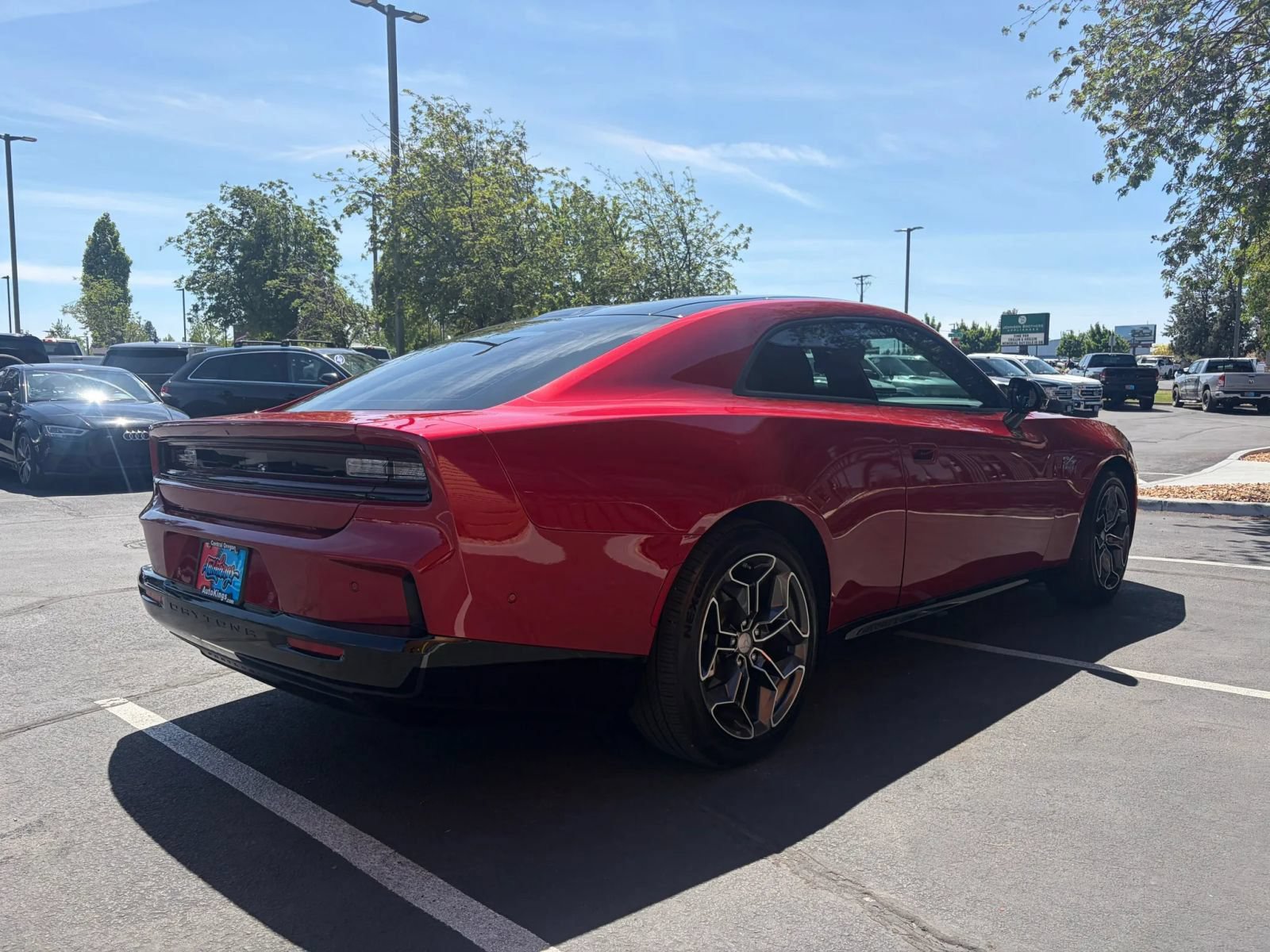 Used 2025 Dodge Charger Daytona R/T w/ Plus Group AWD/4WD image 5