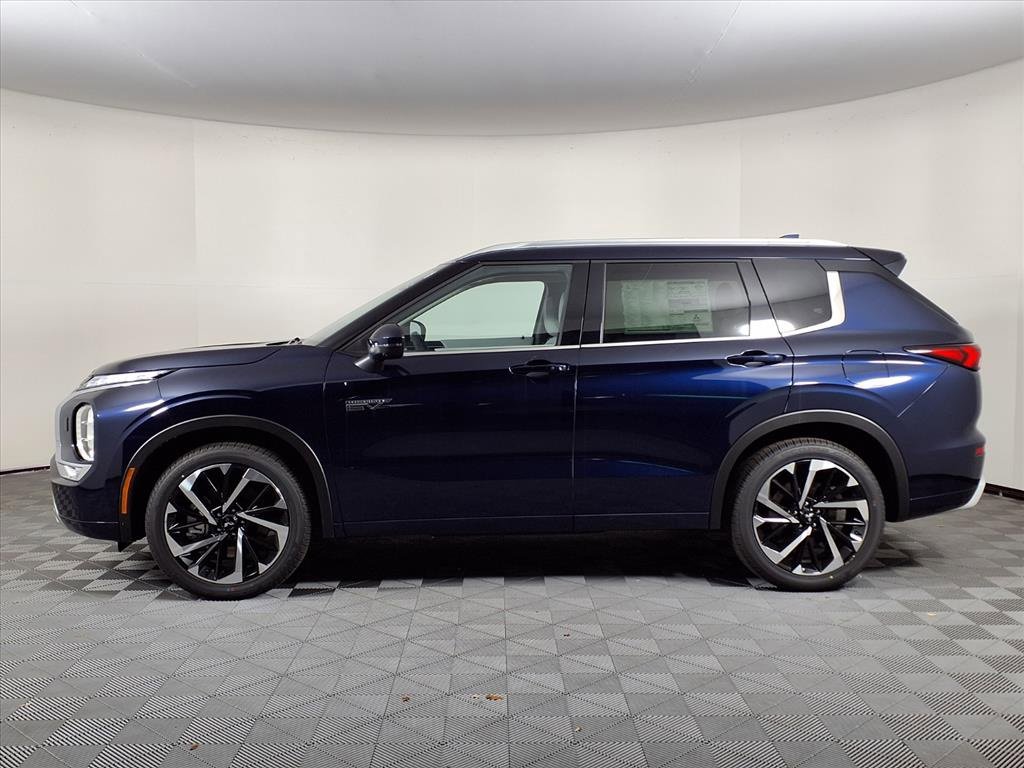 New 2025 Mitsubishi Outlander SEL image 4
