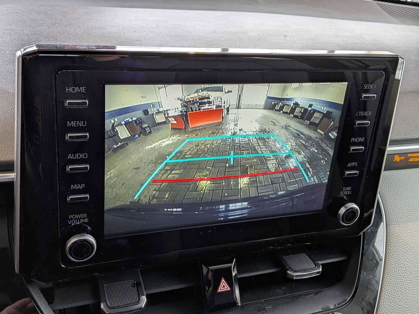 Used 2020 Toyota Corolla SE image 27