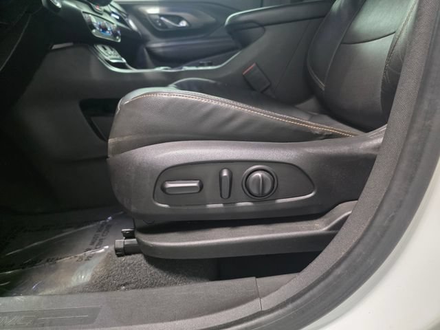 Certified 2020 GMC Terrain SLT FWD image 12