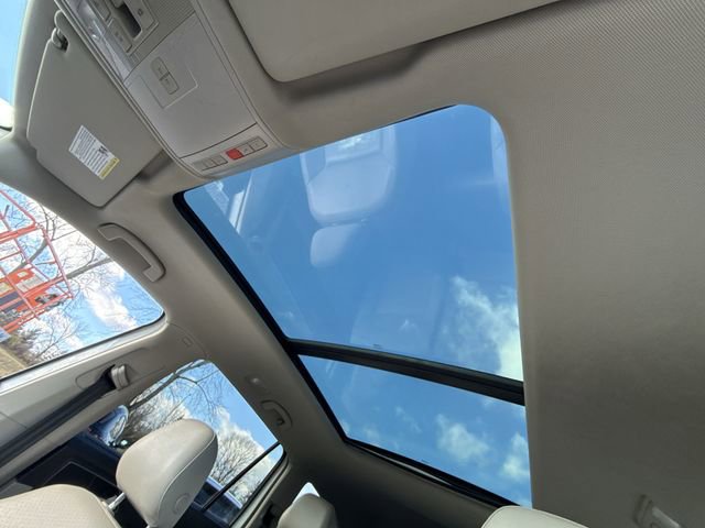 Used 2018 Volkswagen Atlas SEL image 23