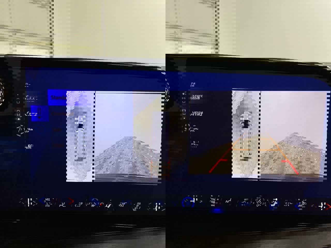 Used 2025 Chevrolet Suburban Z71 image 25