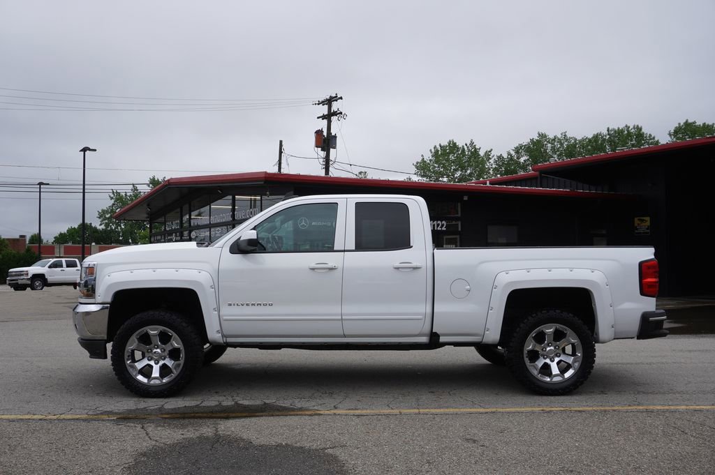 Used 2016 Chevrolet Silverado 1500 LT w/ All Star Edition AWD/4WD image 4