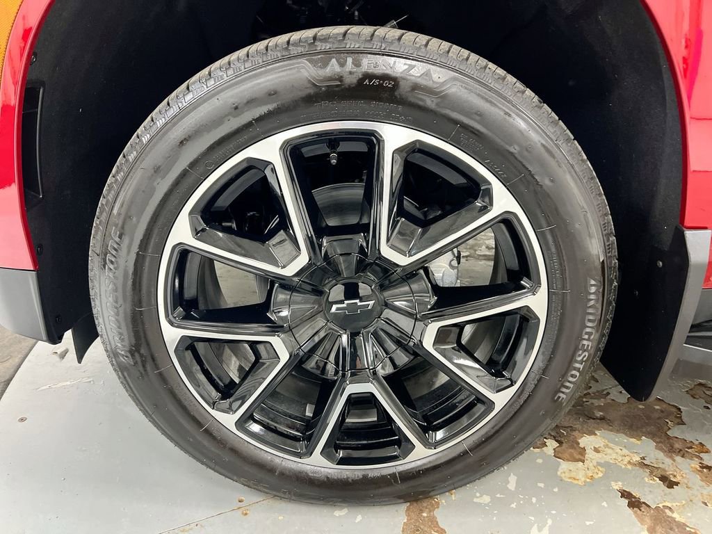 New 2026 Chevrolet Suburban RST w/ Comfort Package AWD/4WD image 29