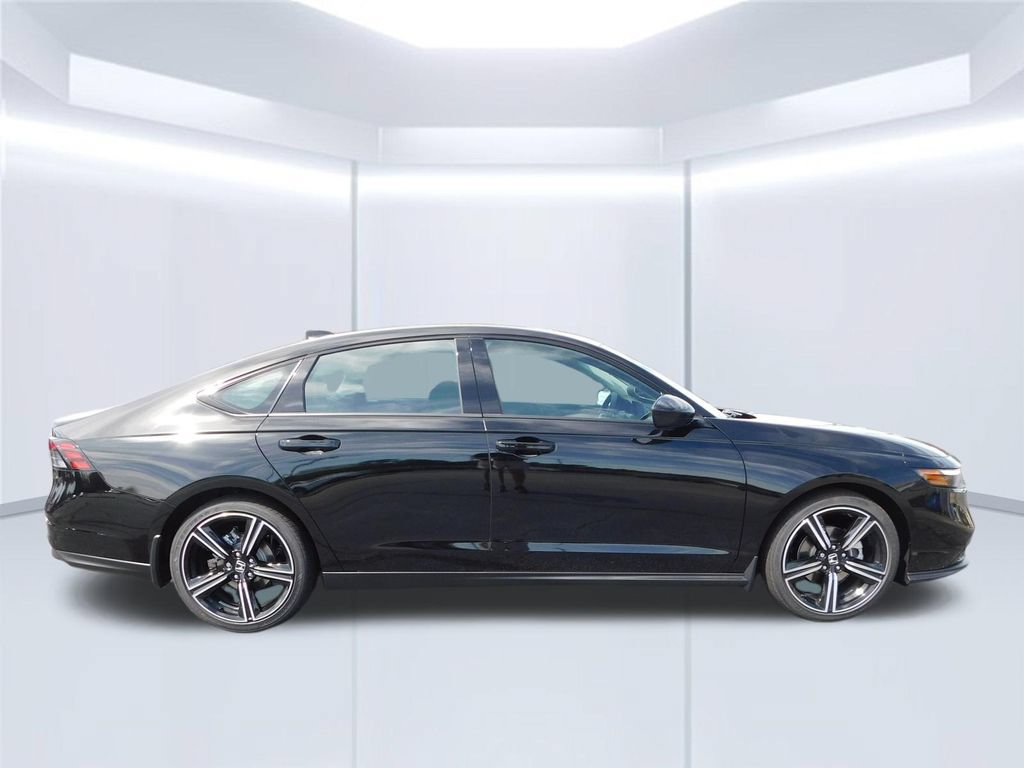 New 2026 Honda Accord SE image 2