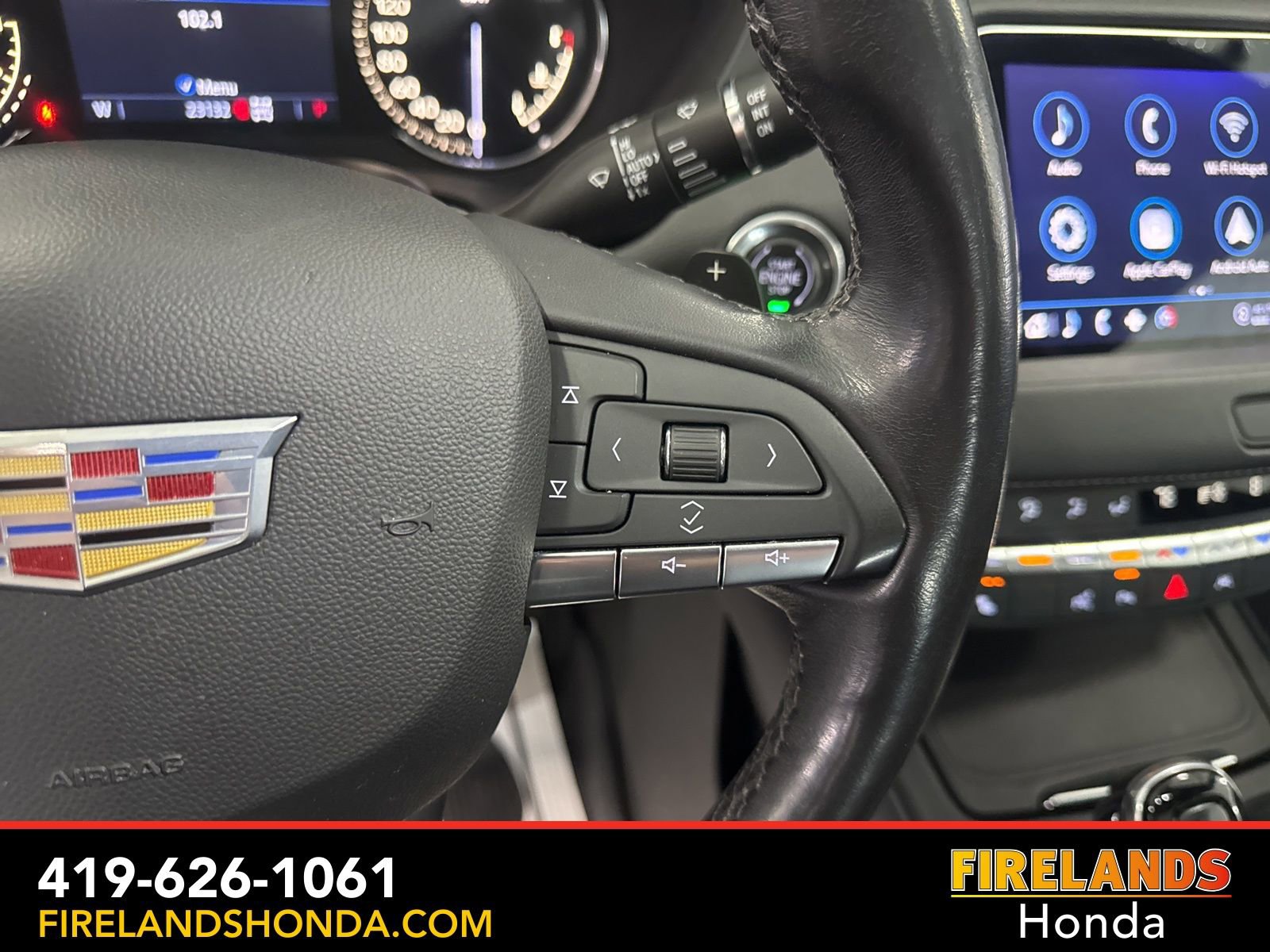 Used 2022 Cadillac XT4 Premium Luxury w/ Enhanced Visibility Package image 19
