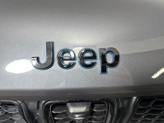 Used 2024 Jeep Grand Cherokee Limited 4xe image 9