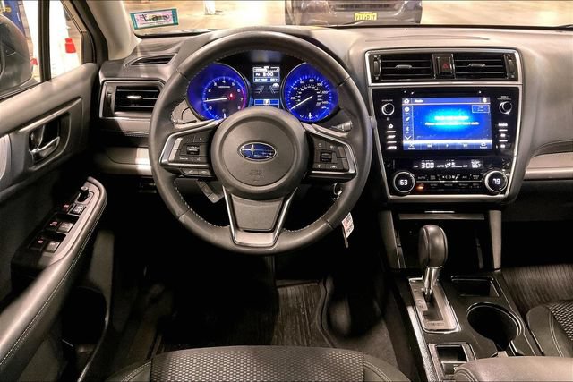 Used 2019 Subaru Outback 2.5i Premium AWD/4WD image 5