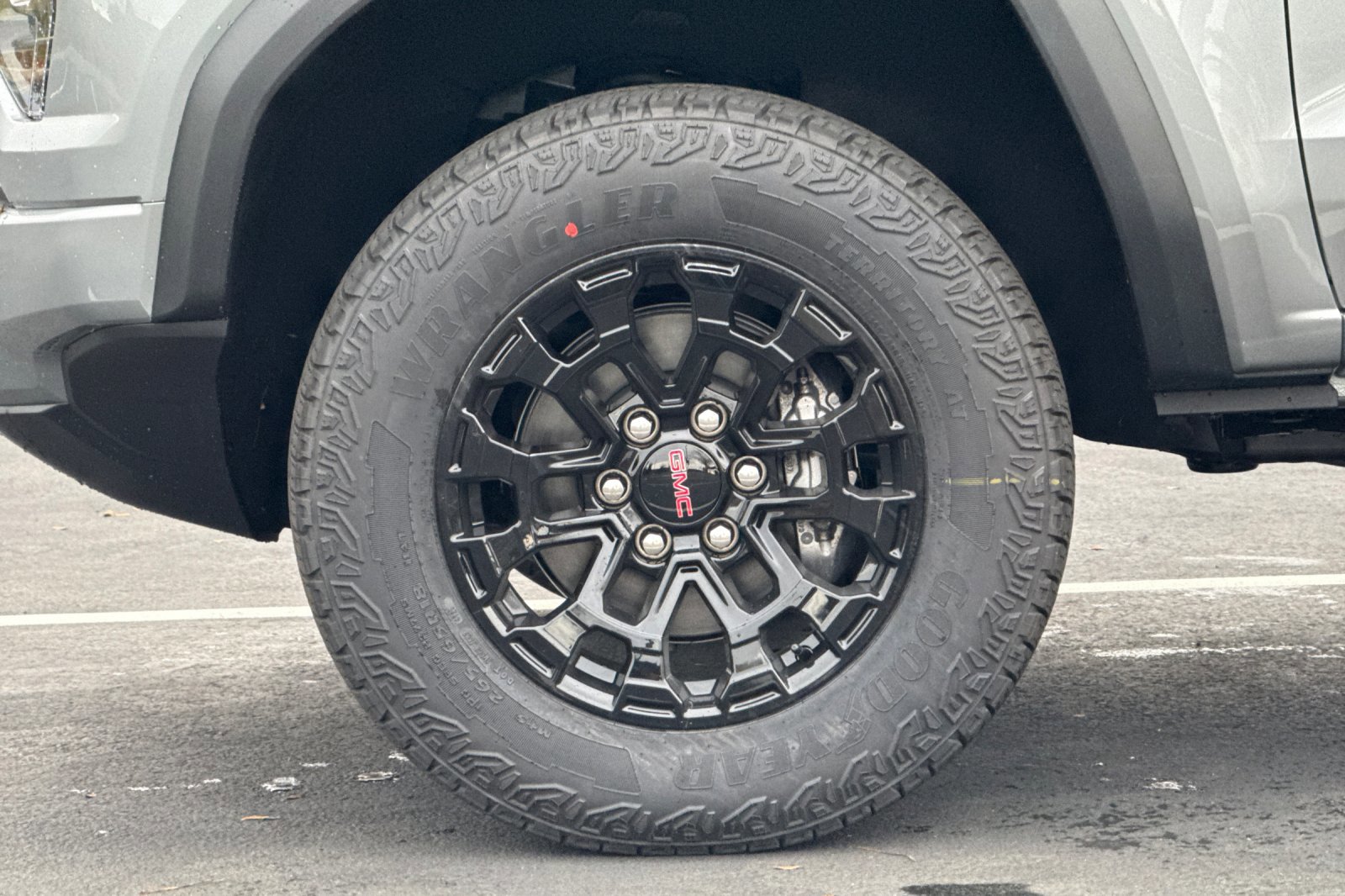 New 2026 GMC Canyon Elevation w/ Convenience Package image 26