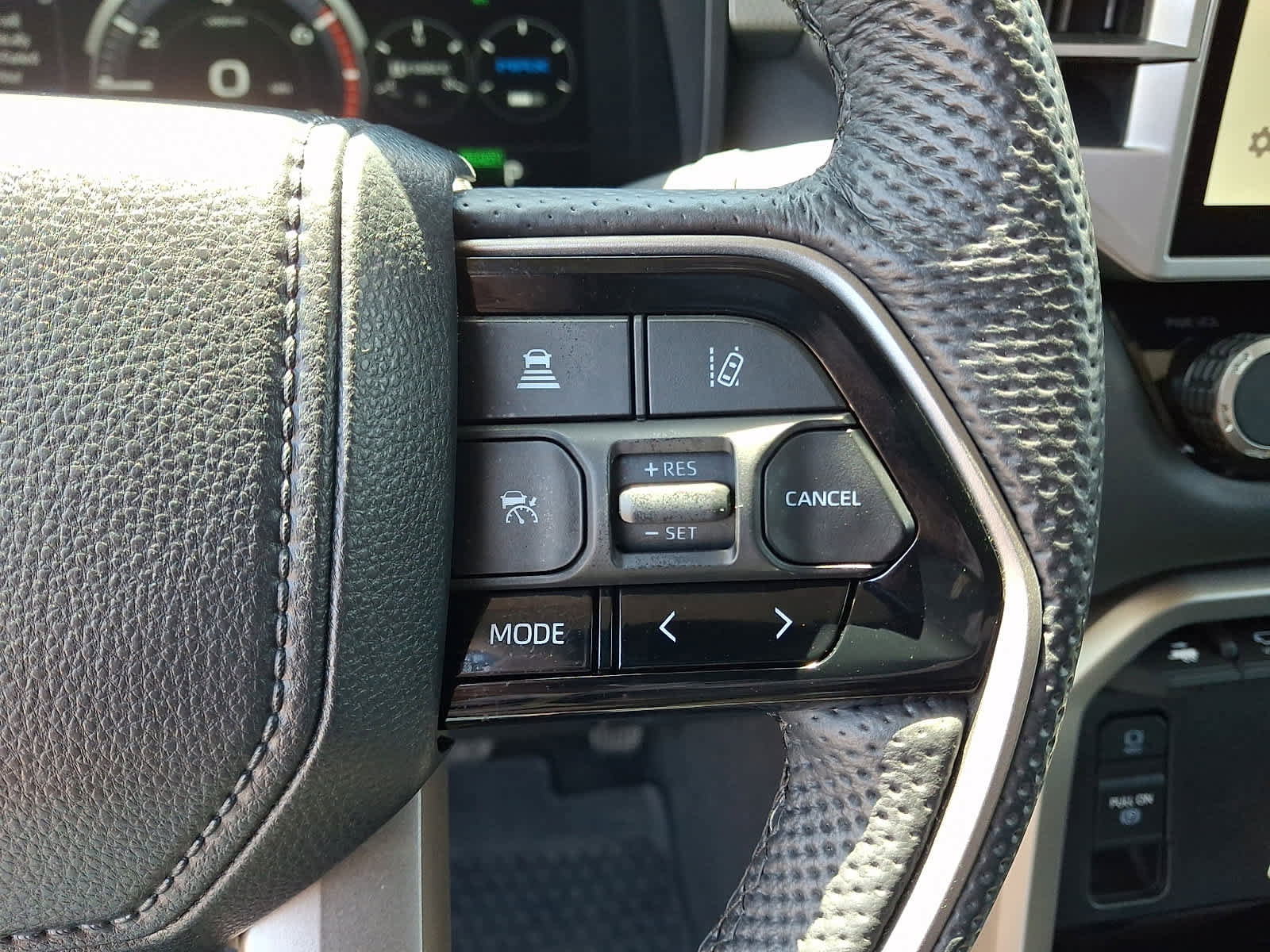 Used 2024 Toyota Tundra Limited AWD/4WD image 23