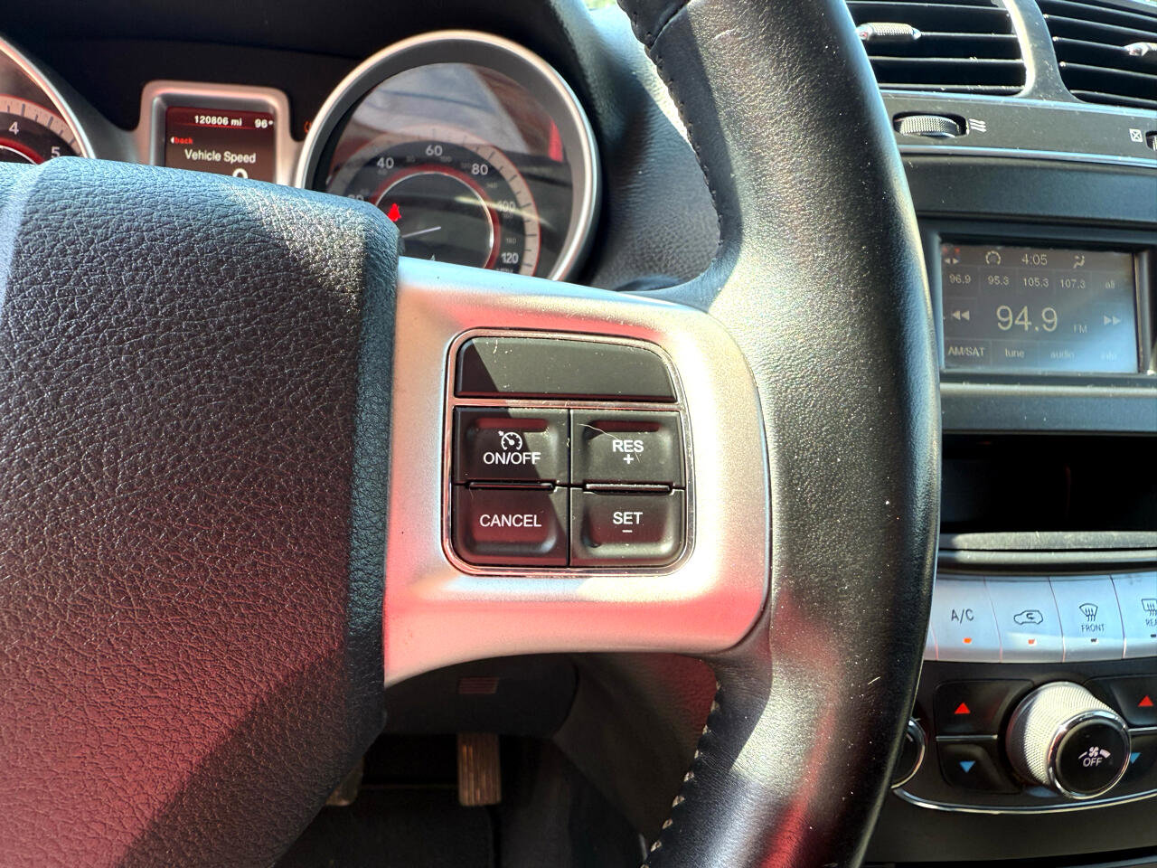 Used 2018 Dodge Journey SE w/ Connectivity Group image 12