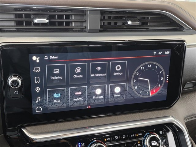 Used 2025 GMC Sierra 2500 Denali w/ Denali Reserve Package image 30