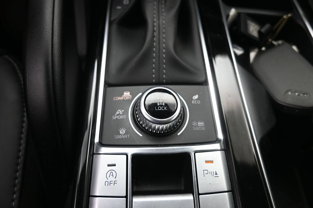 Used 2025 Kia Telluride S AWD/4WD image 15