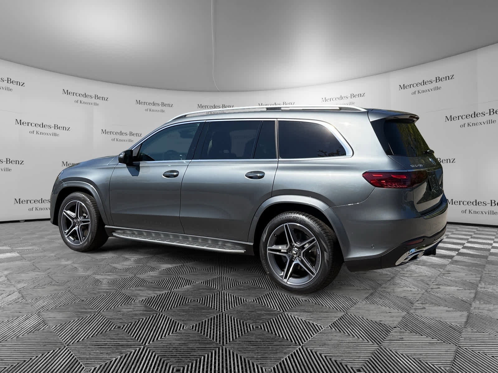 New 2026 Mercedes-Benz GLS 450 4MATIC image 3