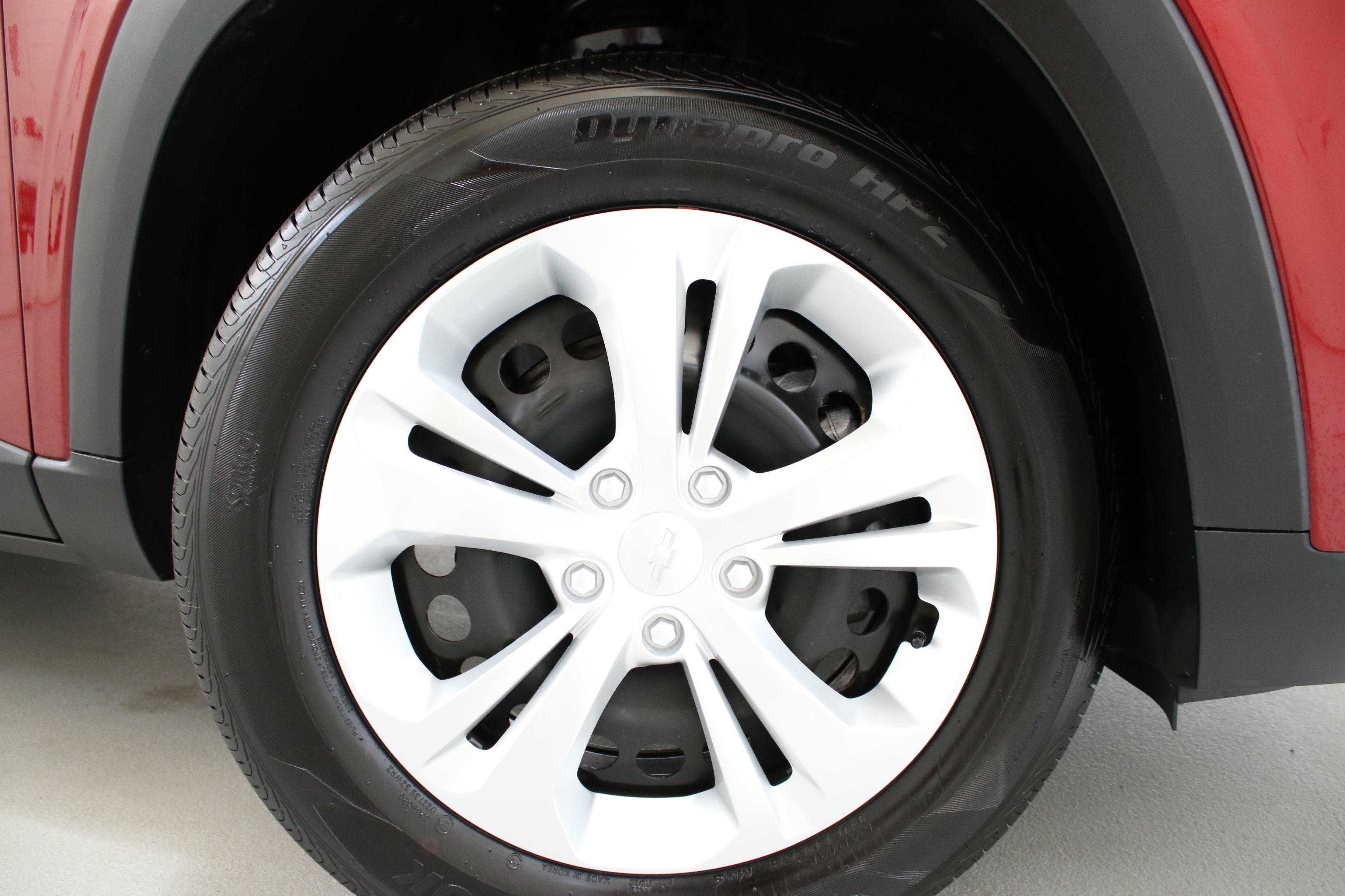 Certified 2024 Chevrolet Trax LS FWD image 34