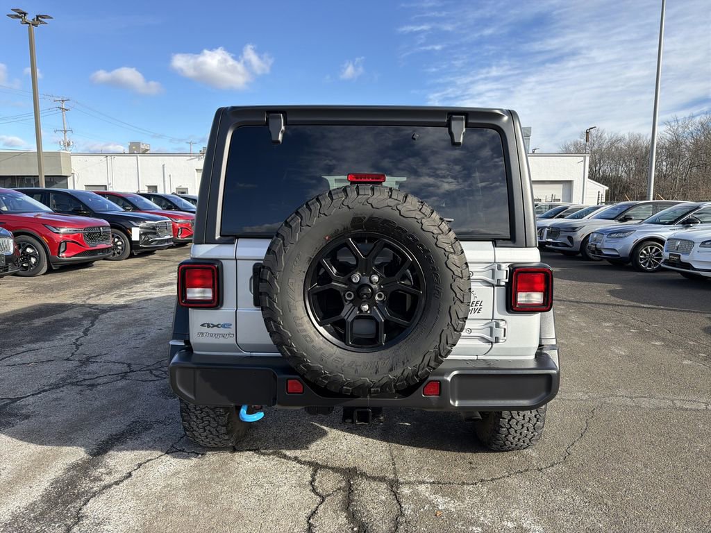 Used 2024 Jeep Wrangler Unlimited AWD/4WD image 4