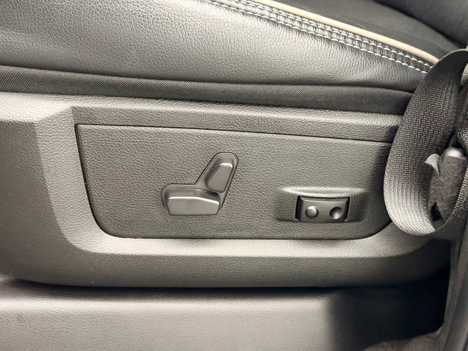 Used 2023 RAM 2500 Laramie image 21