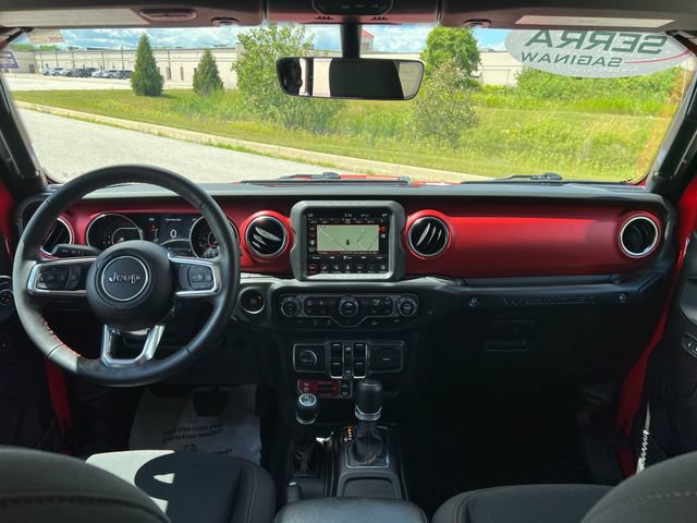 Used 2022 Jeep Wrangler Unlimited Rubicon w/ Cold Weather Group AWD/4WD image 41