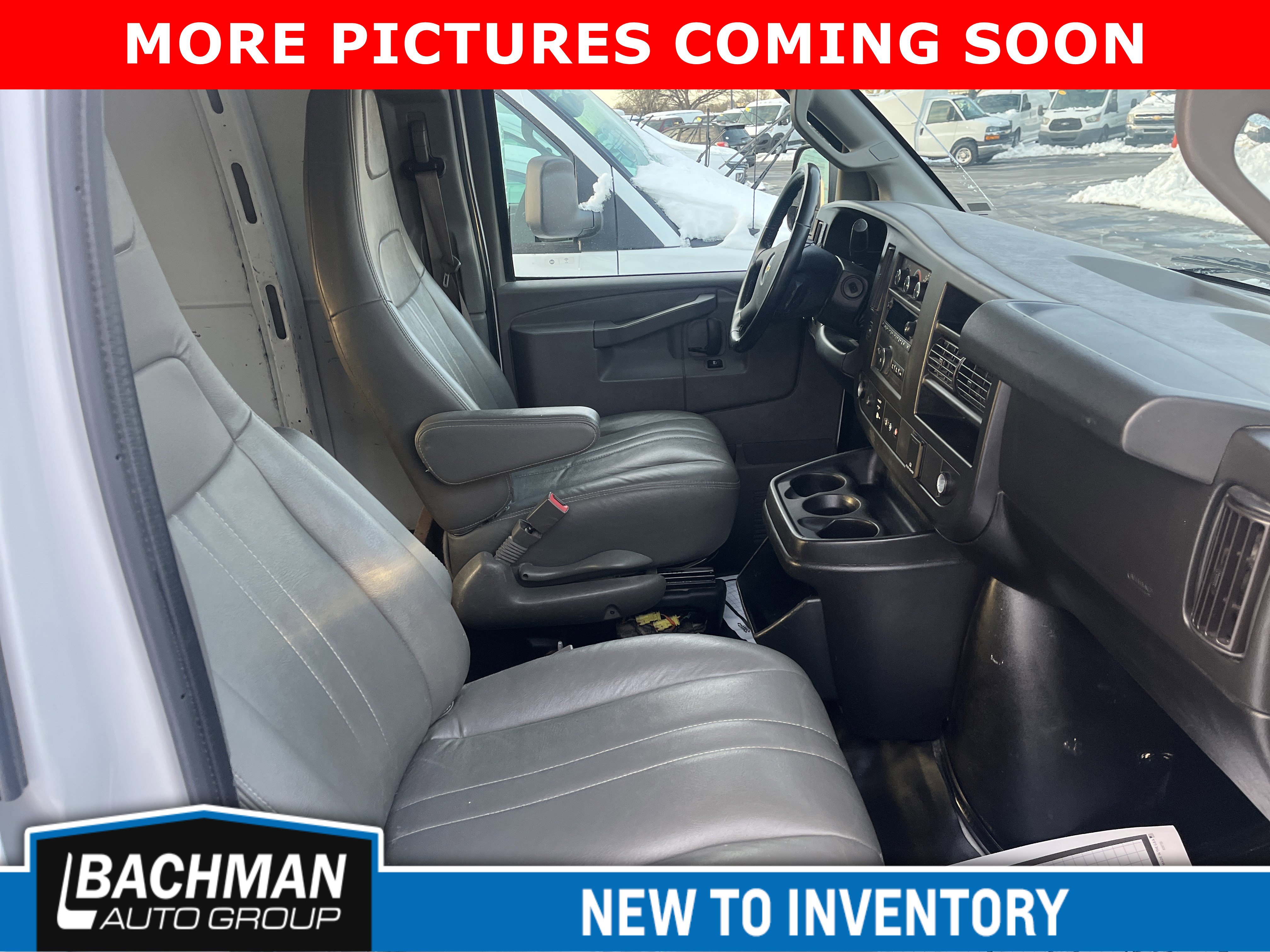Used 2021 Chevrolet Express 2500 Extended w/ Driver Convenience Package image 10