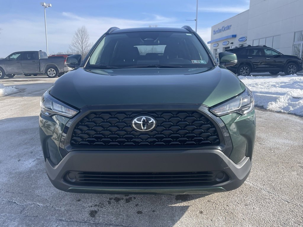 Used 2024 Toyota Corolla Cross LE image 8