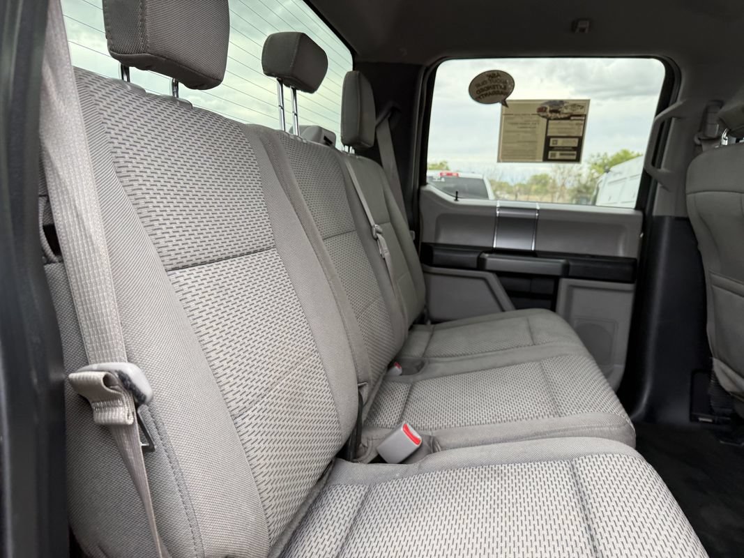 Used 2017 Ford F250 XLT w/ XLT Premium Package AWD/4WD image 21
