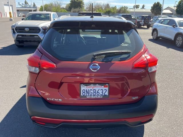 Used 2019 Nissan Kicks SR w/ SR Premium Package image 6