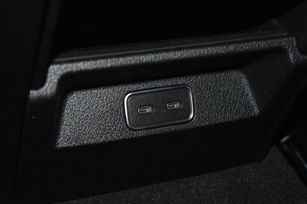 Certified 2024 Mercedes-Benz GLE 350 4MATIC image 24