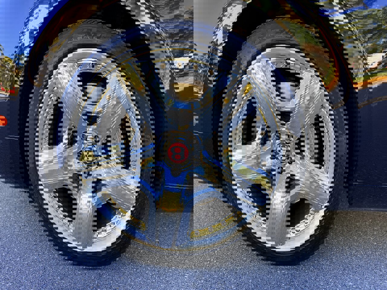 Used 2015 Bentley Flying Spur V8 image 19