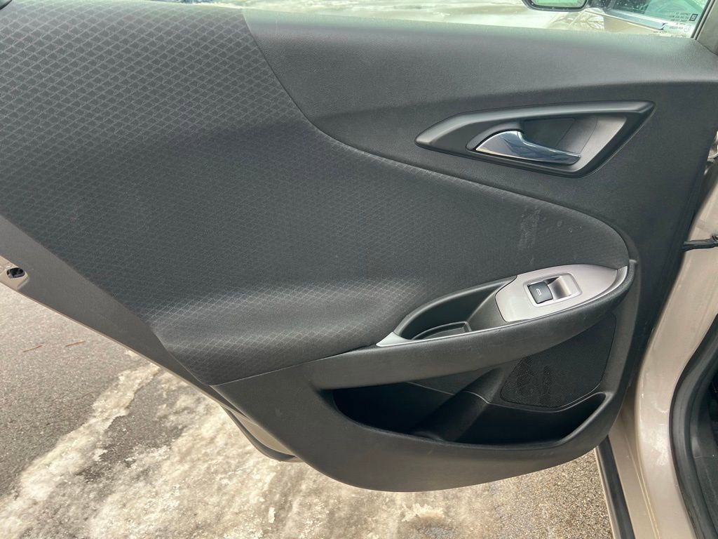 Used 2024 Chevrolet Malibu LS image 19