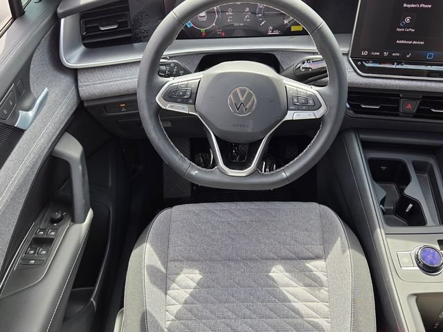 New 2026 Volkswagen Tiguan S FWD image 7