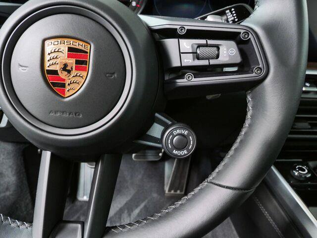 Certified 2023 Porsche 911 Targa 4S AWD/4WD image 11