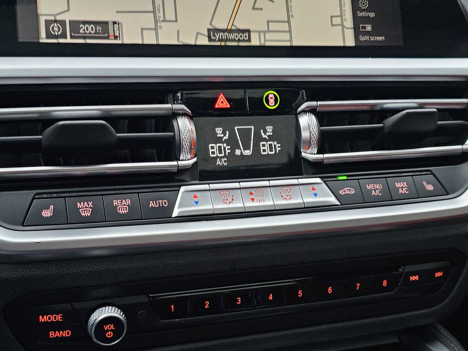 Used 2023 BMW 440i xDrive Coupe w/ Premium Package image 29