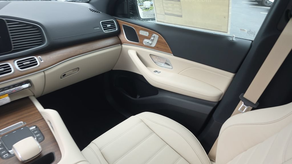 New 2026 Mercedes-Benz GLE 450 4MATIC Coupe image 27