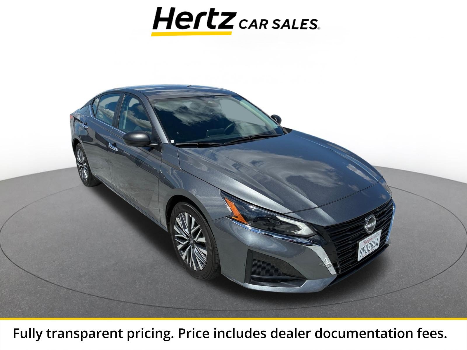 Used 2025 Nissan Altima 2.5 SV FWD image 1