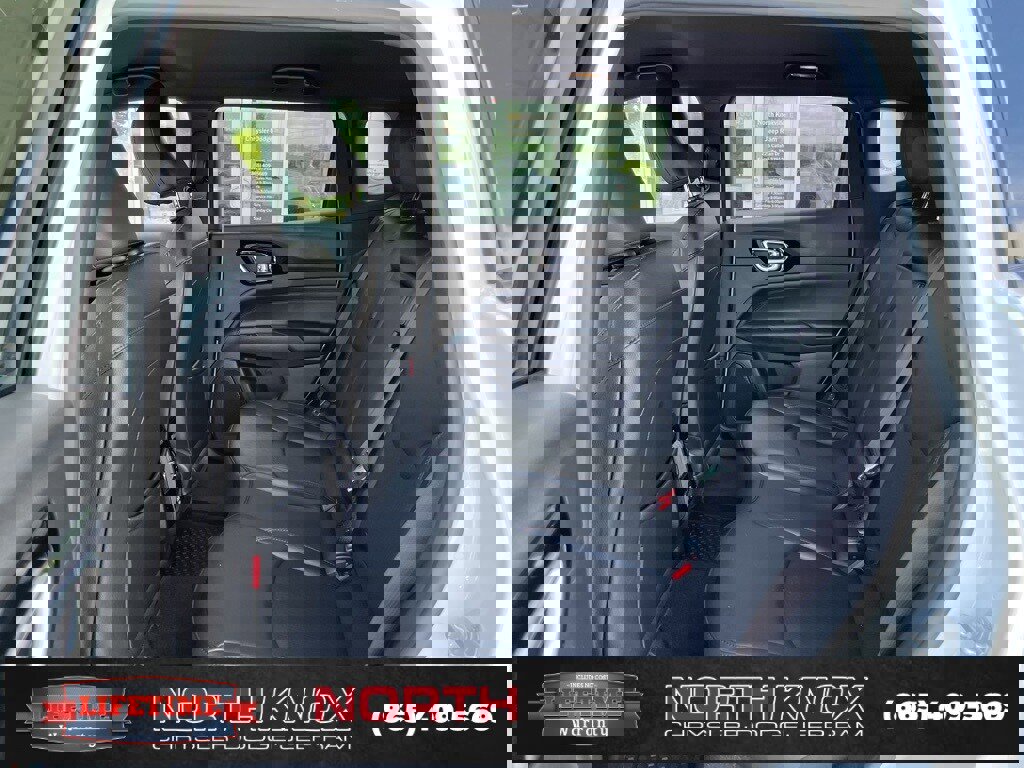 Used 2024 Jeep Compass Trailhawk image 14