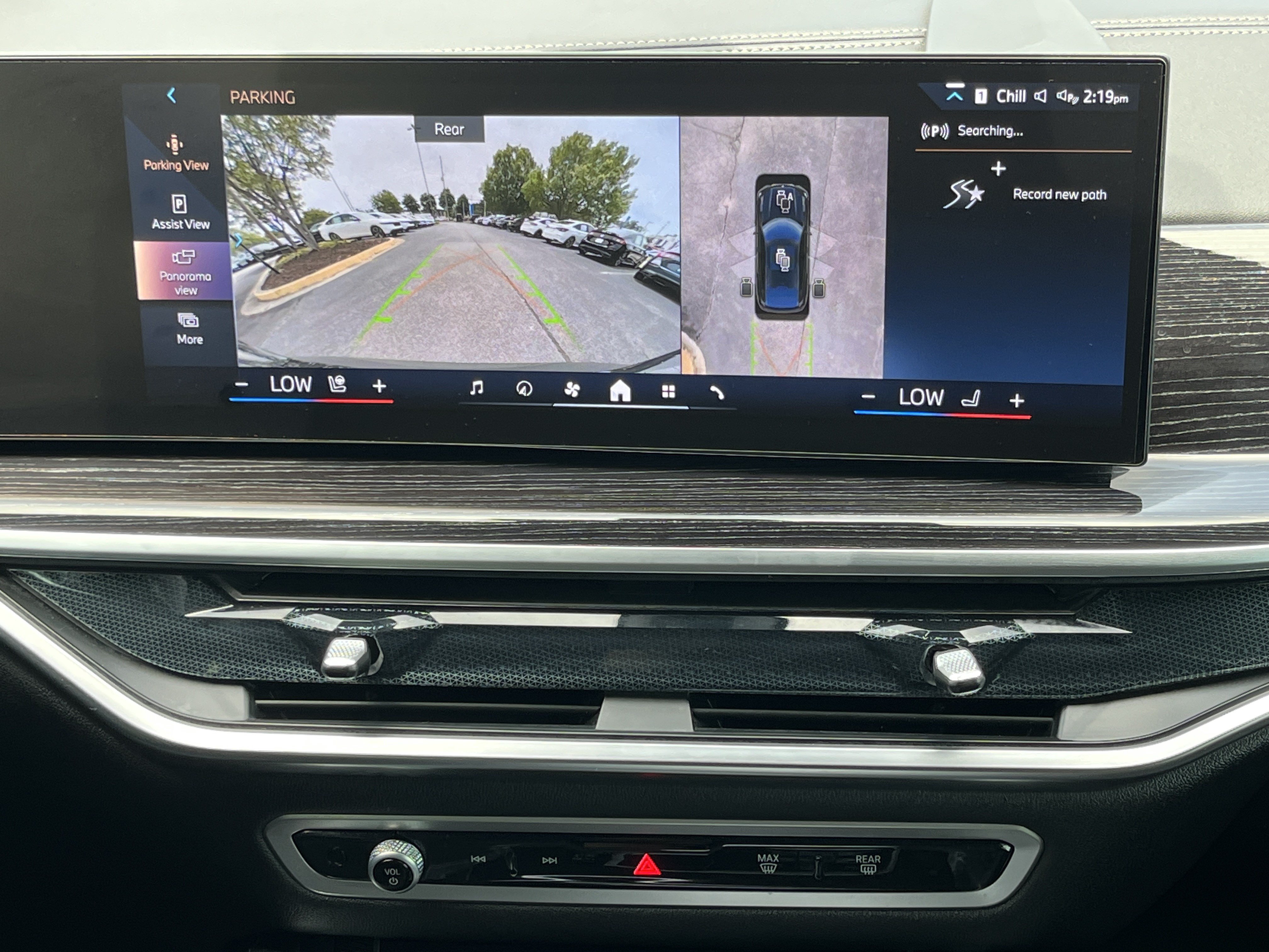 Certified 2026 BMW X6 xDrive40i AWD/4WD image 3