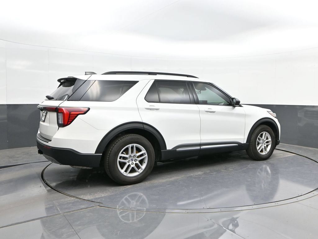 Certified 2025 Ford Explorer Active w/ Active Comfort Package RWD image 14