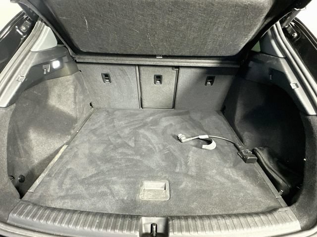 Used 2023 Audi Q4 e-tron Prestige AWD/4WD image 32