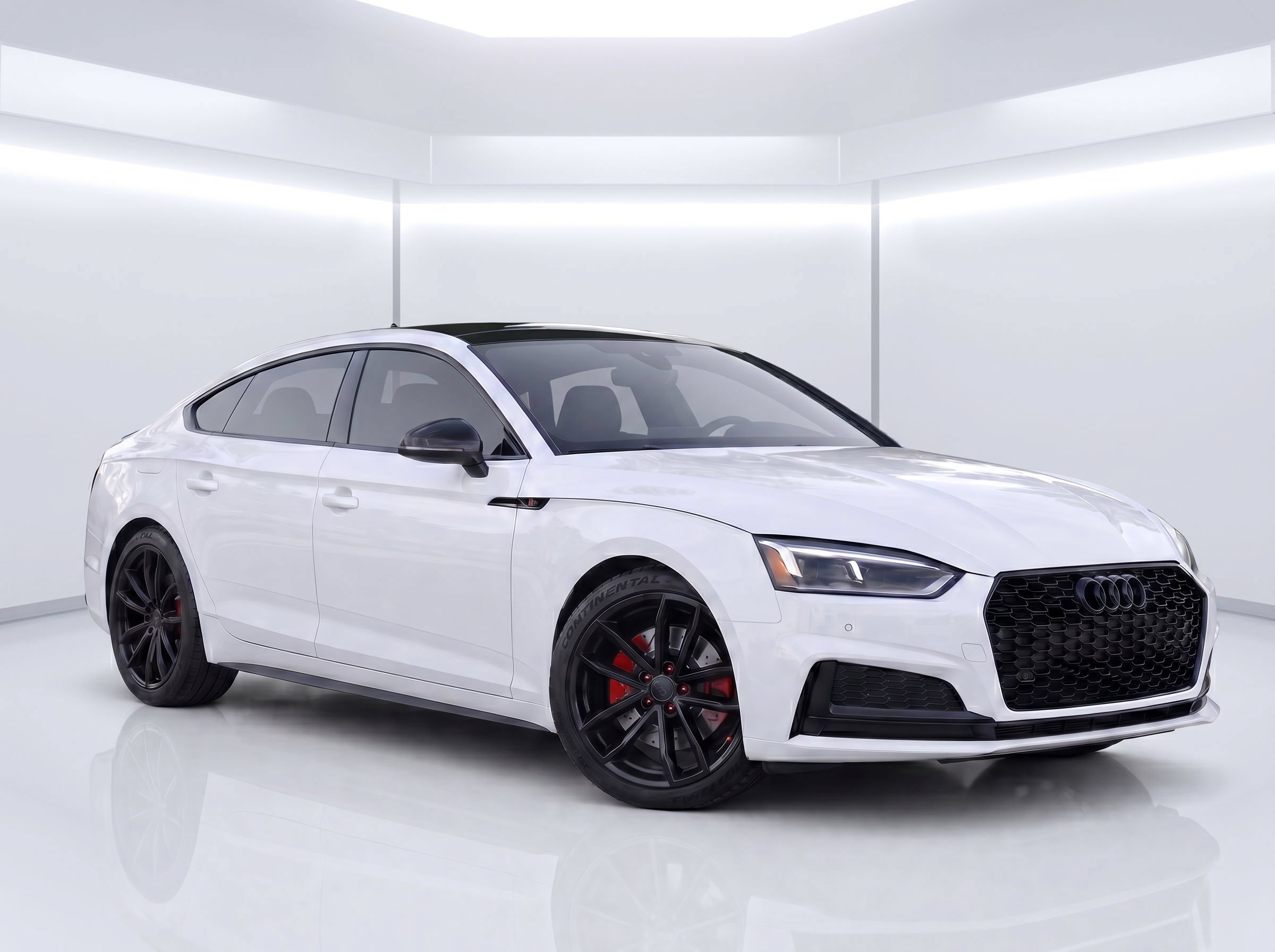 Used 2018 Audi S5 Premium Plus w/ Navigation Package AWD/4WD image 2