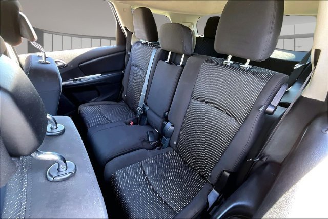 Used 2016 Dodge Journey SXT w/ Premium Group FWD image 19