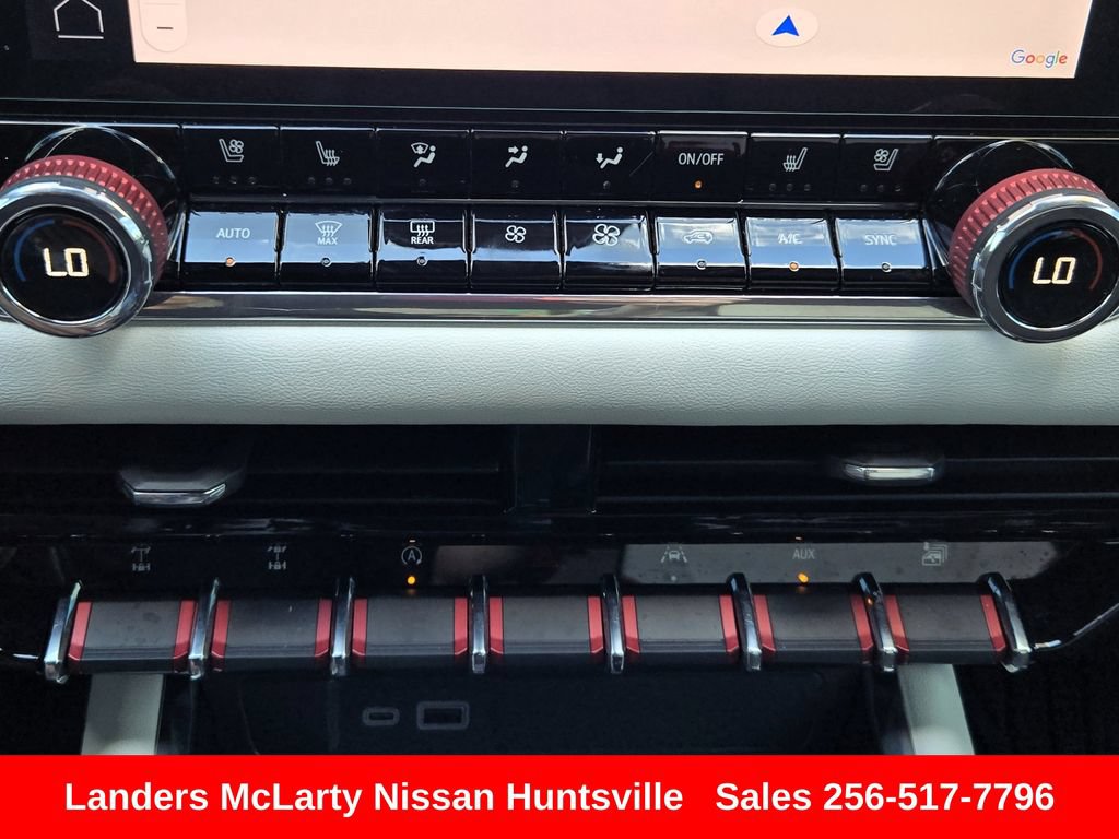 Used 2024 GMC Canyon AT4X AWD/4WD image 23
