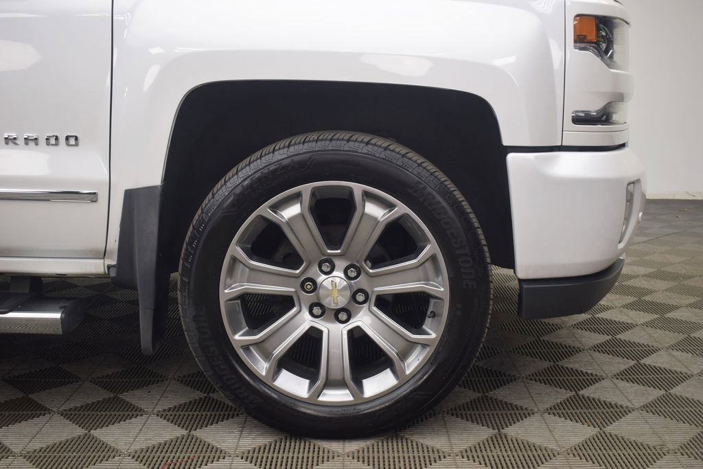 Used 2017 Chevrolet Silverado 1500 LTZ Z71 w/ LTZ Plus Package image 32