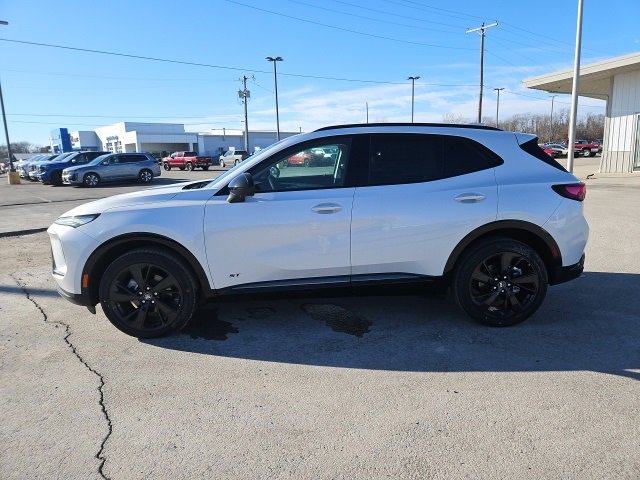 New 2025 Buick Envision Sport Touring image 9