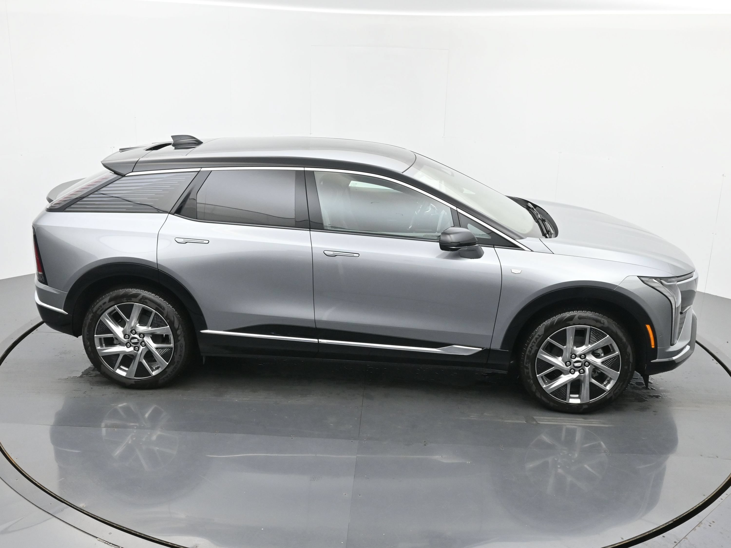 New 2026 Cadillac Optiq Luxury 1 AWD/4WD image 28