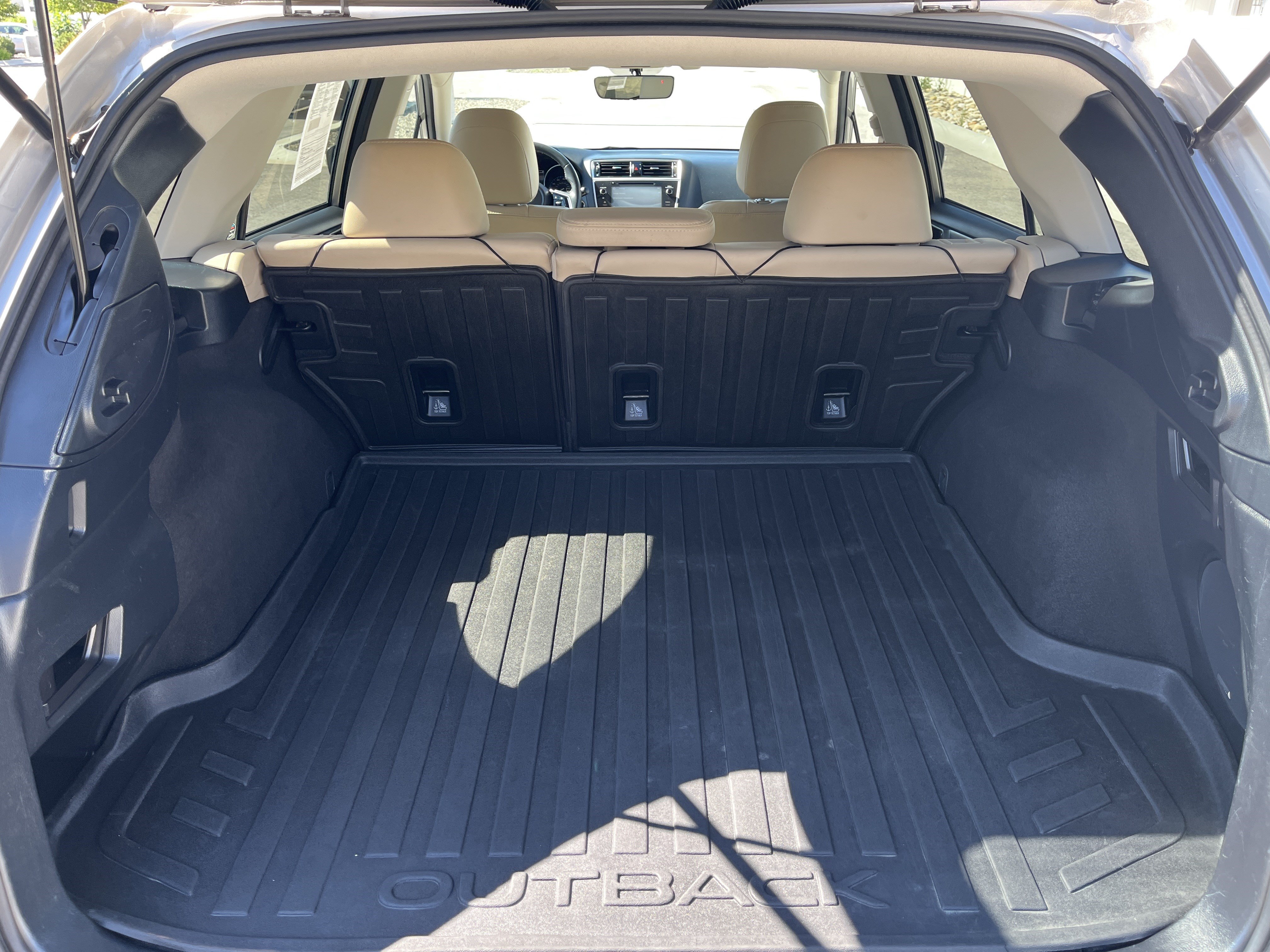 Used 2019 Subaru Outback 2.5i Limited AWD/4WD image 36