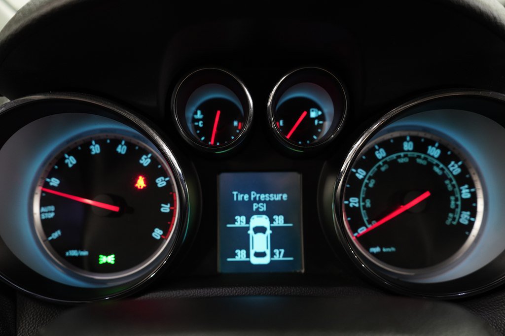 Used 2016 Buick Encore Sport Touring FWD image 15