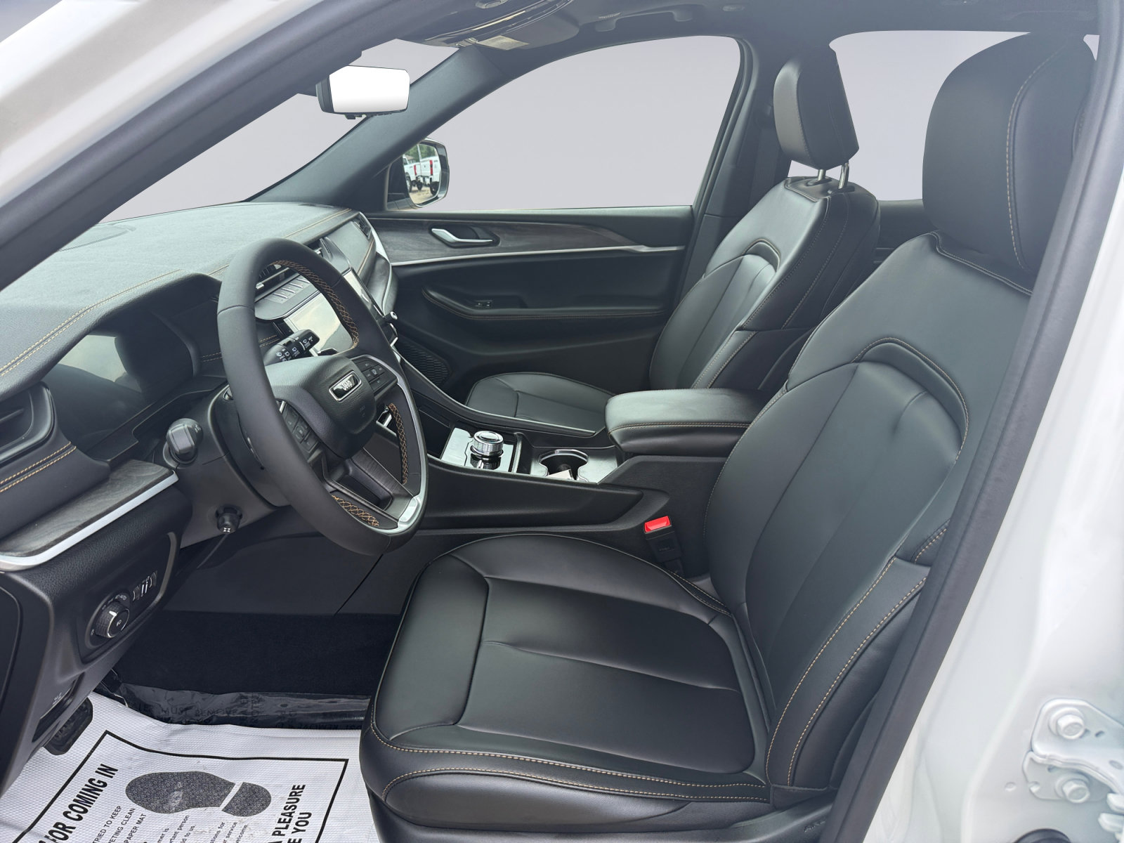 New 2026 Jeep Grand Cherokee Limited AWD/4WD image 9