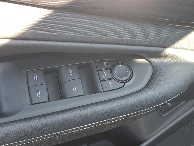 Certified 2024 Chevrolet Blazer EV LT AWD/4WD image 17