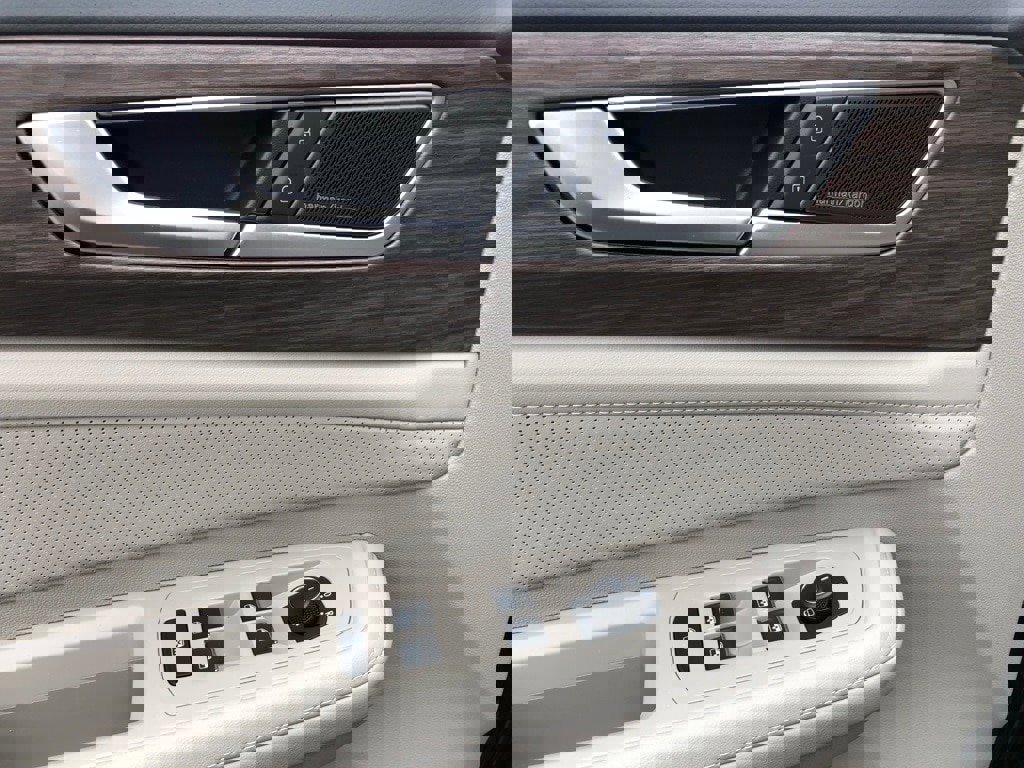 New 2025 Volkswagen Atlas SEL Premium R-Line image 11