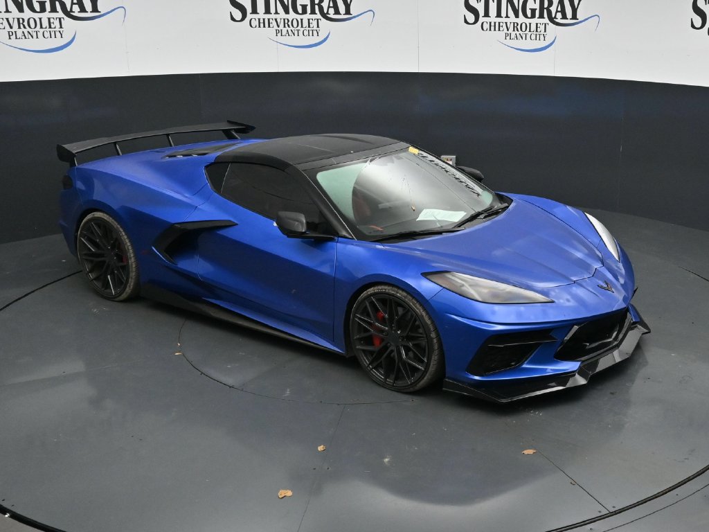 Used 2022 Chevrolet Corvette Stingray Preferred Cpe w/ Z51 Performance Package RWD image 18